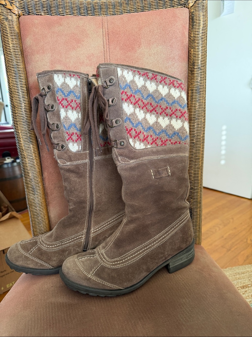 Josef Seibel Brown Suede Mid-Calf Boots with Knit Pattern and cozy lining